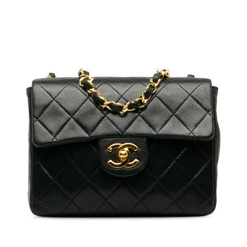 Top Quality Chanel Mini Flap Bag in Leather Black Ladies
