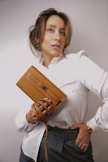 Kelly Wallet To Go Gold Veau leather  U Stamp