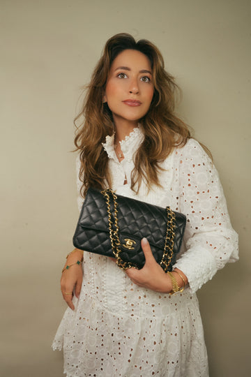 Black leather Quilted Double Flap Medium GHW