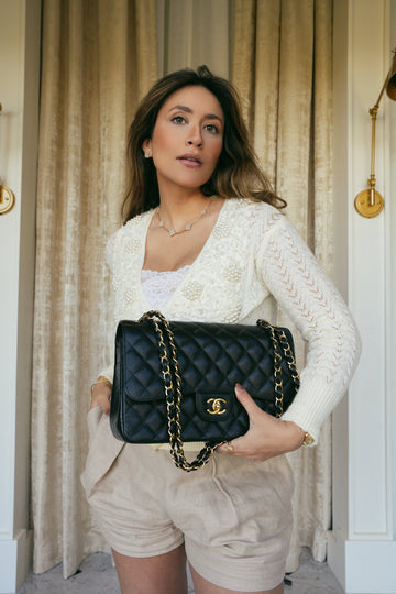 Black leather Quilted Jumbo Classic Flap Gold HW