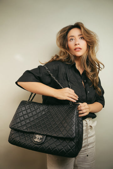 20A Black Grained leather XXL Travel Flap Bag Ruthenium Hardware