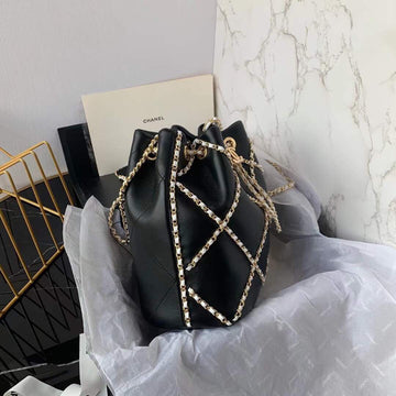 Chanel - Luxury Bag - CHL - 877