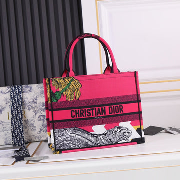 Elite Carryalls