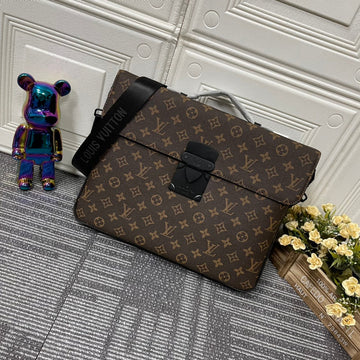Elite Carryalls
