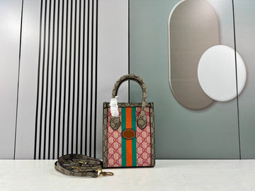 Elite Carryalls