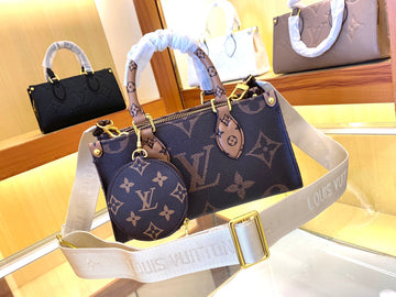 Elite Carryalls