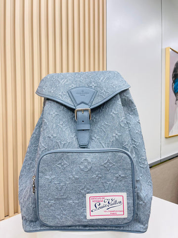 Elite Carryalls