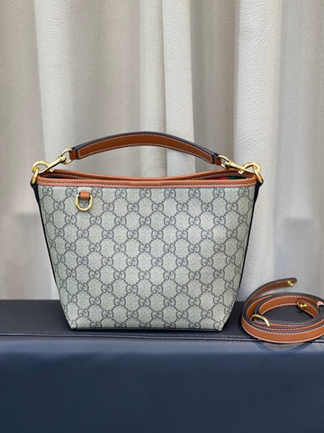 Elite Carryalls