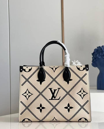Louis Vuitton OnTheGo MM Bag