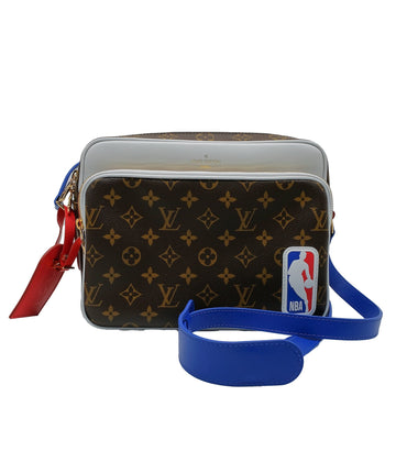 Louis Vuitton x NBA Nil MessengerMonogram with blue strap RJC3160