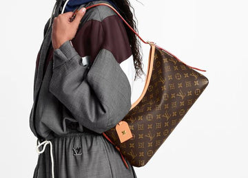 Louis Vuitton CarryAll East West