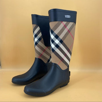 BURBERRY classic rain boots