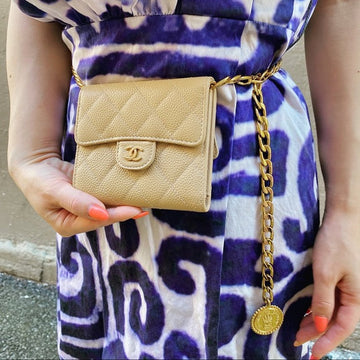 CHANEL beige Leather wallet