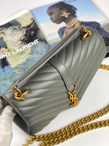 COLLEGE MEDIUM CHAIN BAG IN QUILTED LEATHER GREY KHAKI