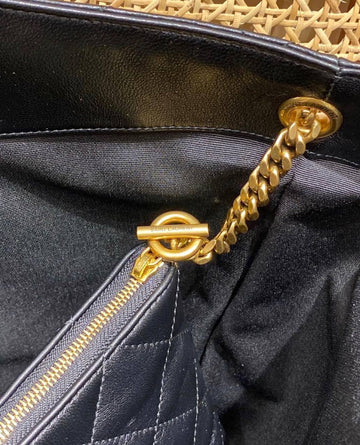Icare Maxi Shopping bag in QUILTED Leather black