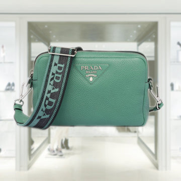 Medium leather bag