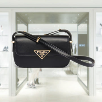 Leather shoulder bag