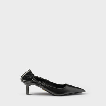 Leather pumps