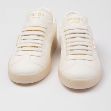 Leather sneakers