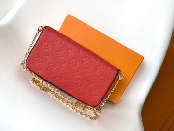 LUV FELICIE POCHETTE BAG SCARLETT RED 21CM