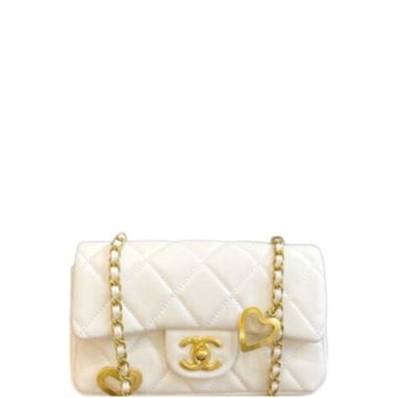 CHL FLAP BAG WITH HEART CC  WHITE 20CM