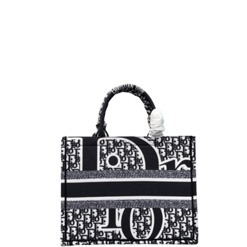 DIR LARGE BOOK TOTE CORNFLOWER OBLIQUE EMBROIDERY BLACK 42CM
