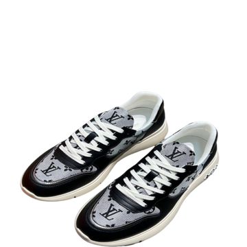 LUV RUN AWAY SNEAKER IRIDESCENT TEXTILE BLACK